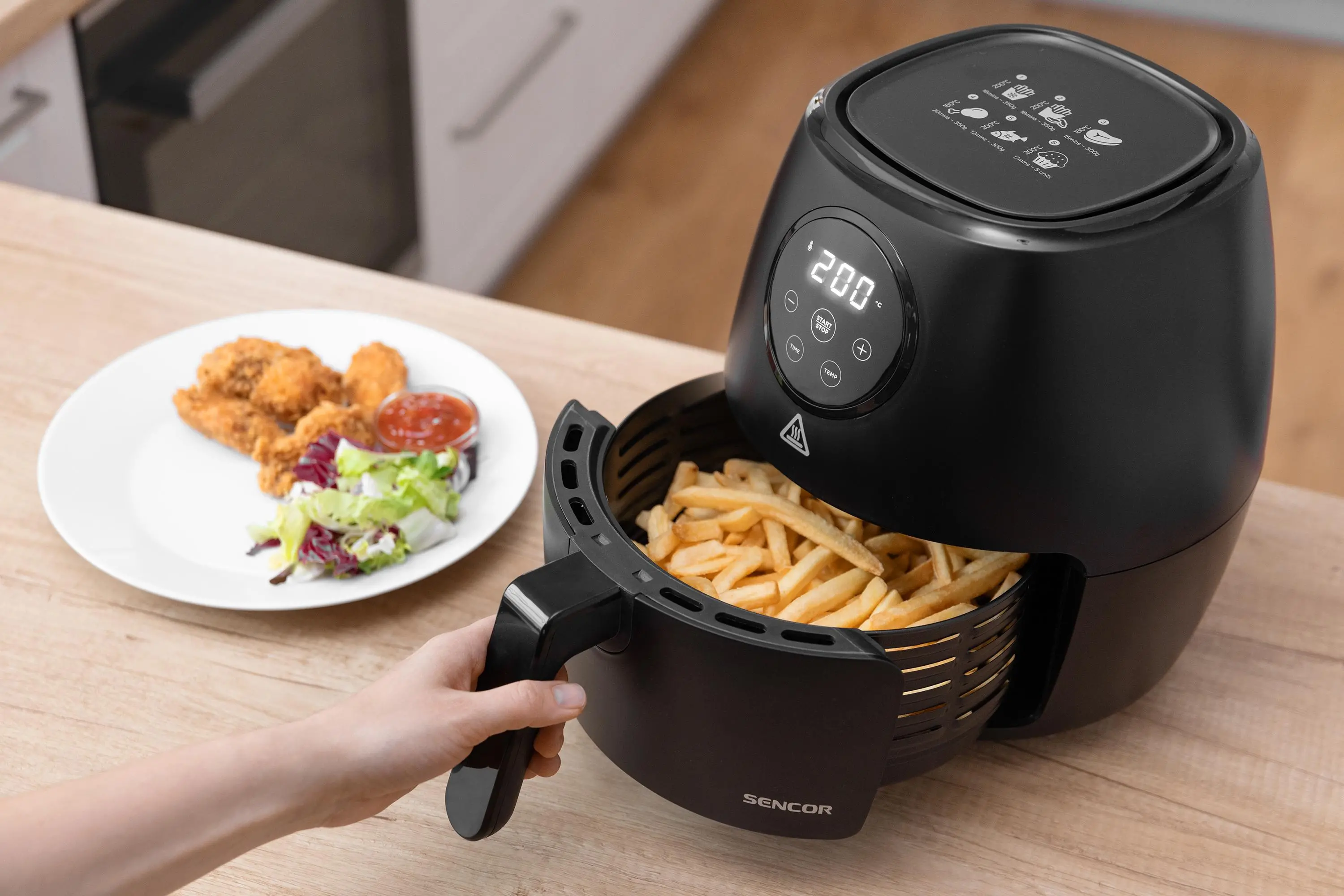 Frytkownica beztłuszczowa Sencor SFR 5030BK 1300W 3,5l