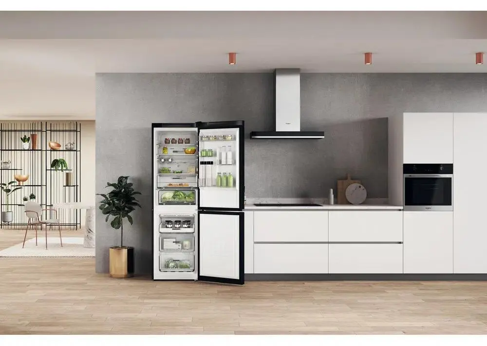 Lodówka Whirlpool W7X 82O K Pełny No Frost 191,2cm Szuflada z kontrolą wilgotności Czarny