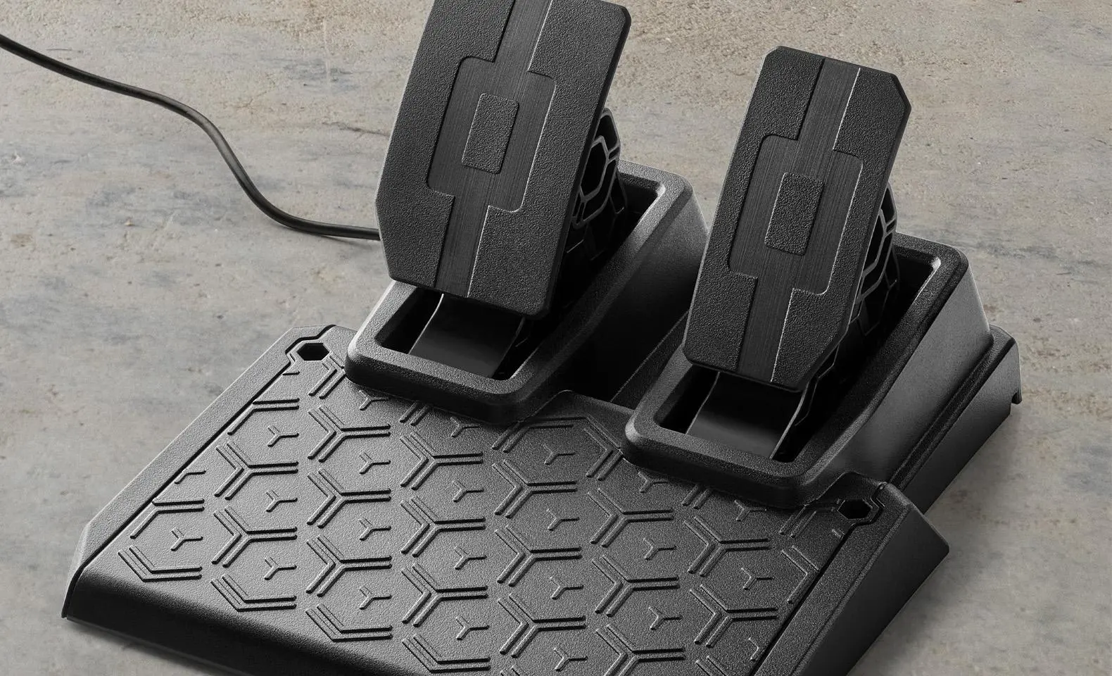 Kierownica Thrustmaster T128 z pedałami do PS5, PS4, PC Force Feedback