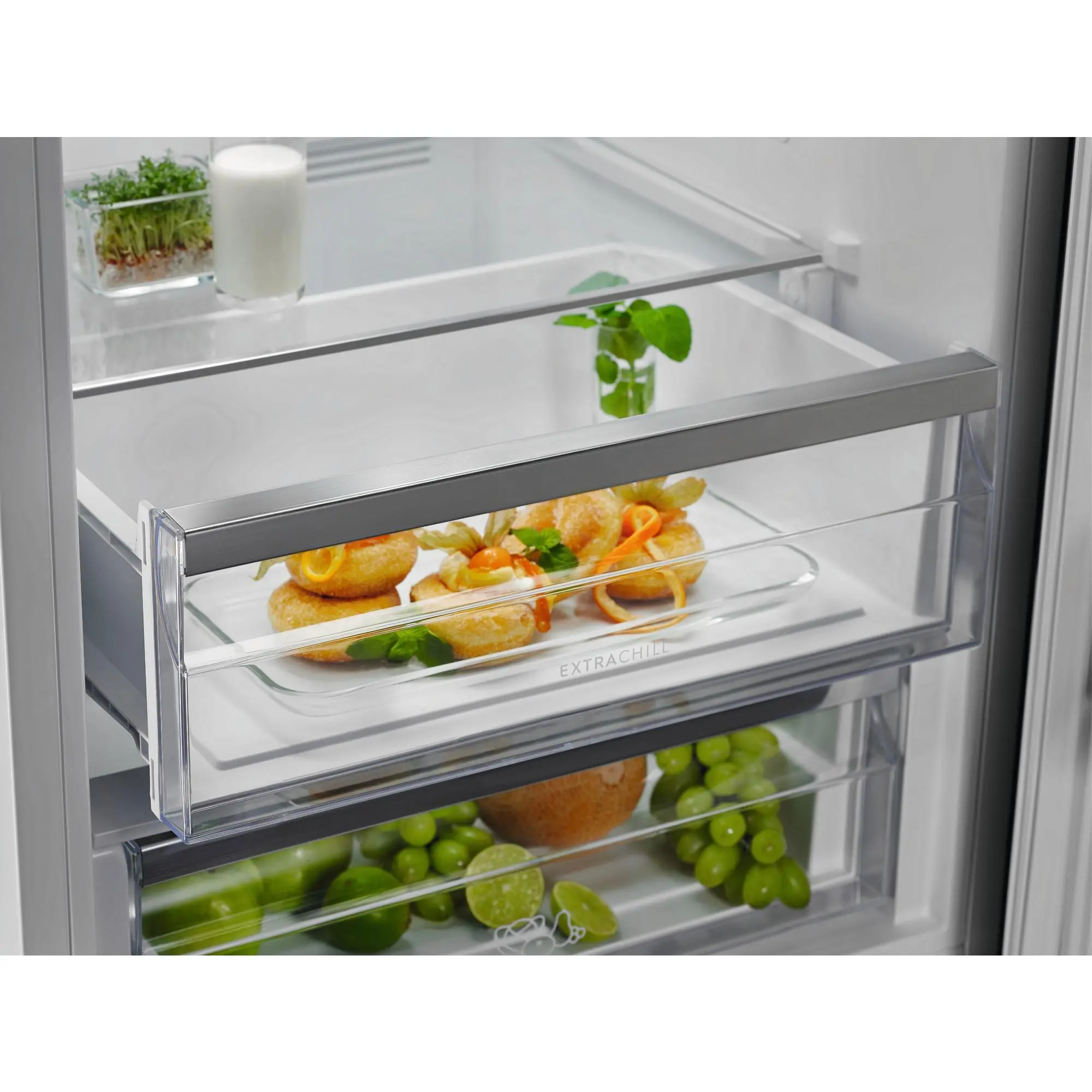 Lodówka Electrolux 800 LNT7ME36G2 Inteligentny No Frost 201cm Komora świeżości Białe szkło