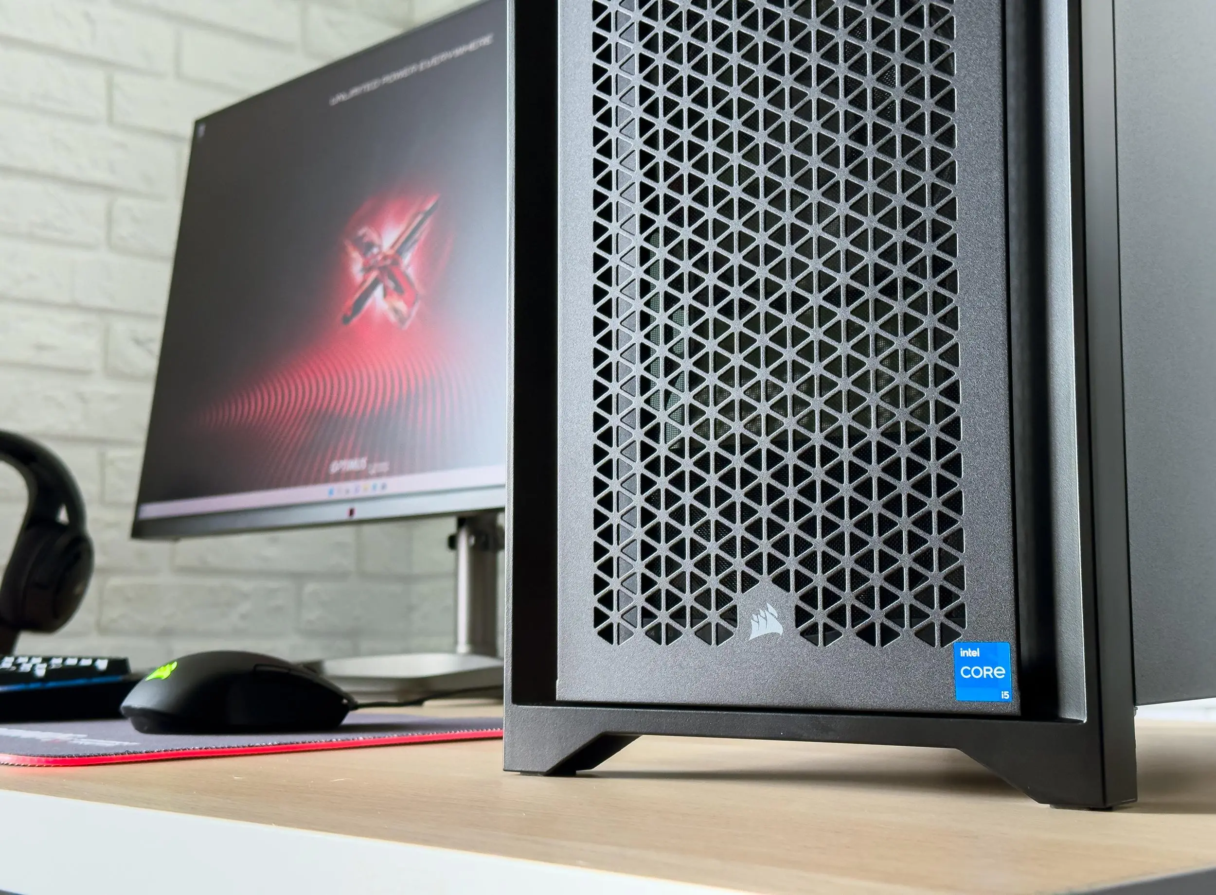 Komputer gamingowy Optimus E-Sport GB760T-CR8 i7-13700F 16GB RAM 1TB Dysk SSD RTX4060 Win11