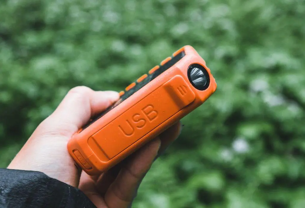 Powerbank Xtorm XR201 Rugged 10000mAh PD 20W Czarno-pomarańczowy