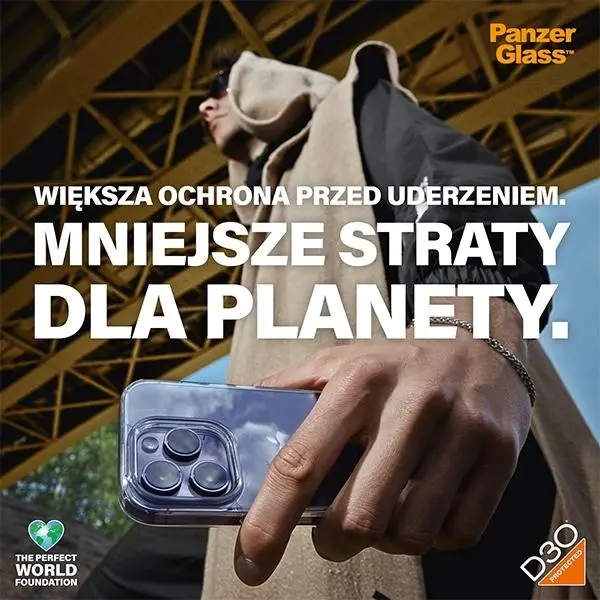 Etui PanzerGlass HardCase do iPhone 15 Pro Max Przezroczysty
