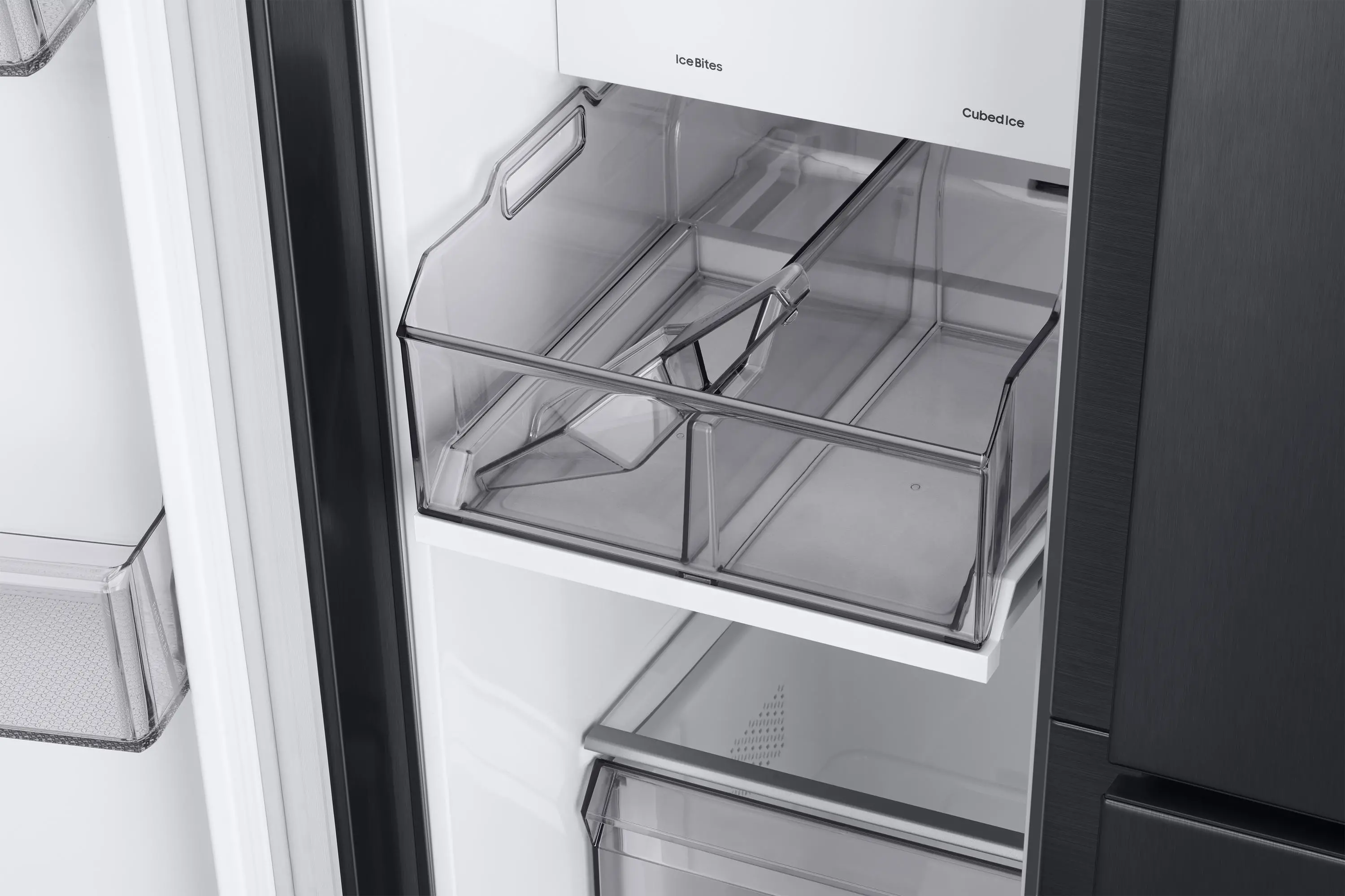 Lodówka Samsung SBS RH69DG895EB1 Pełny No Frost 178cm Dystrybutor wody Kostkarka automatyczna Zdalne sterowanie Grafitowy