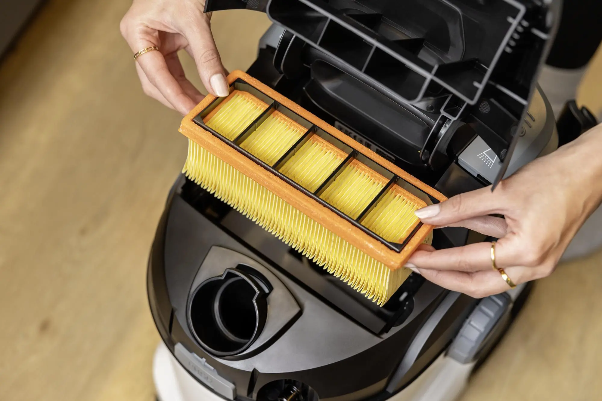 Odkurzacz Karcher SE 5 1.081-230.0 1000W Ssawka podłogowa z nasadką do twardych powierzchni