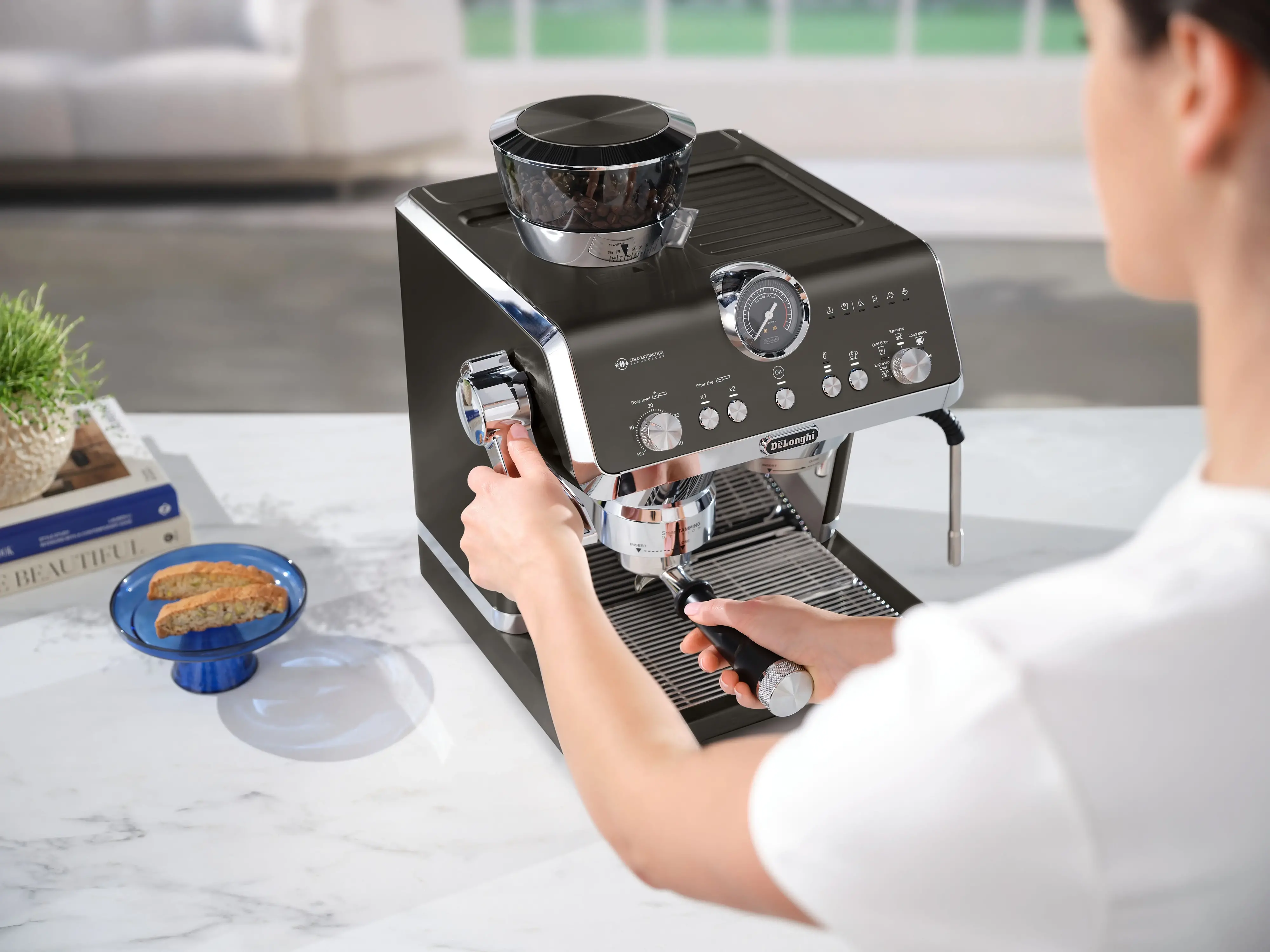 Ekspres DeLonghi La Specialista Opera EC9555.BK Kawa mrożona