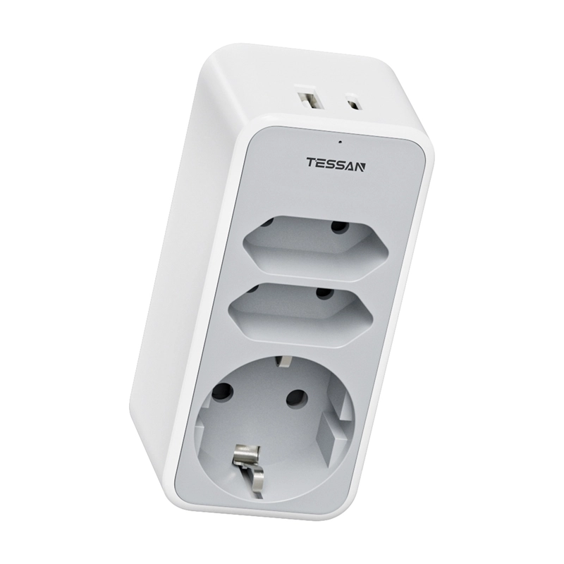 Gniazdo sieciowe Tessan TS-330-C 3 gniazda 1x USB-A 1x USB-C 15W Biały