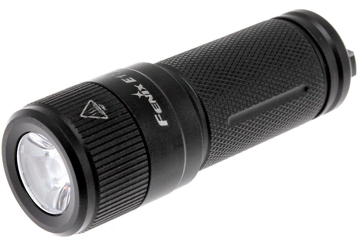 Latarka Fenix E15 (2016)