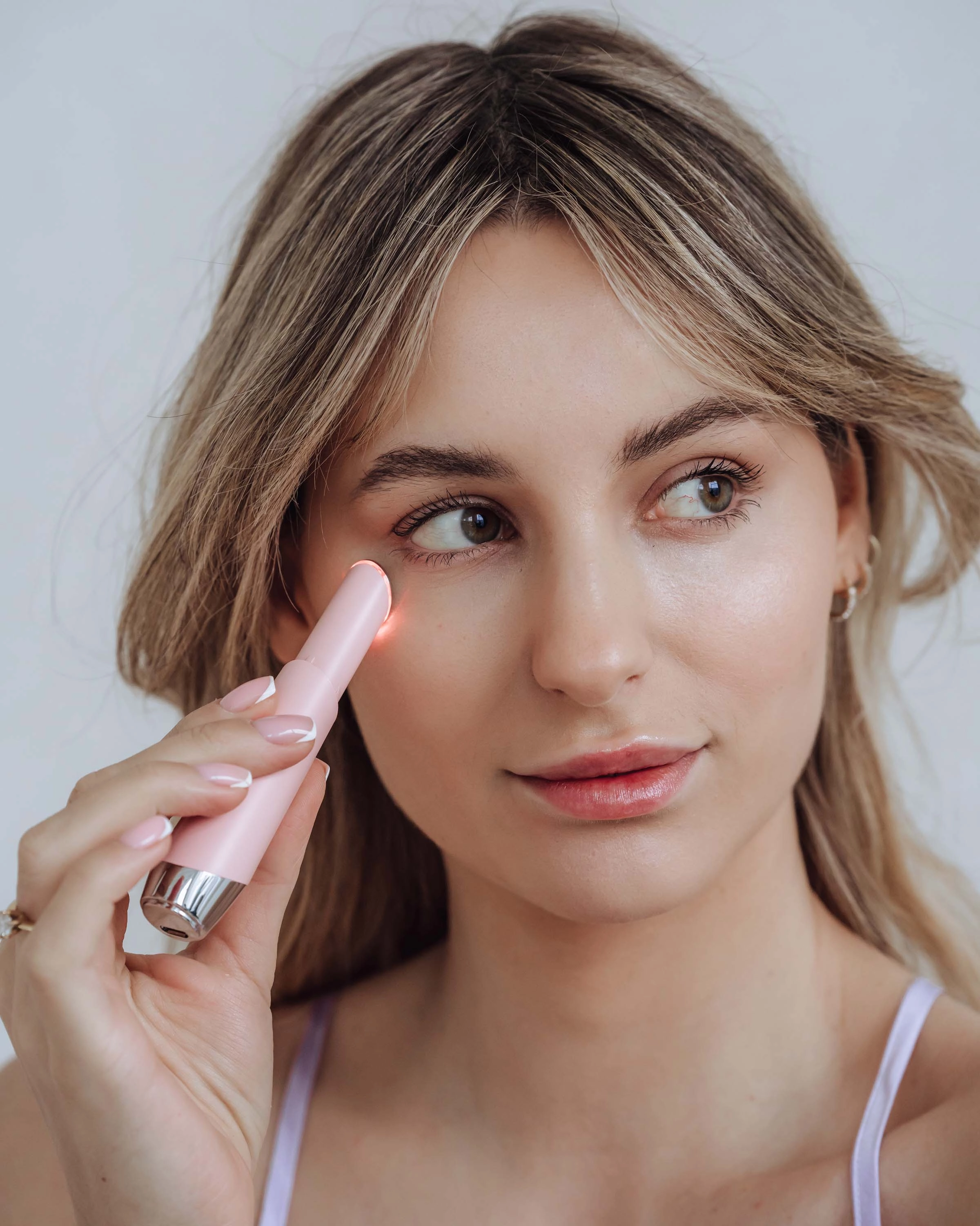 Masażer okolic oczu i ust Beautifly B-Blink Blush