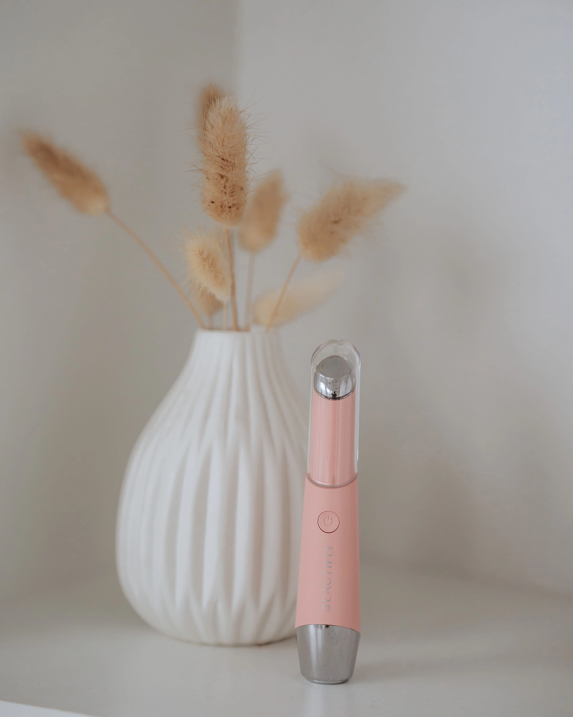 Masażer okolic oczu i ust Beautifly B-Blink Blush