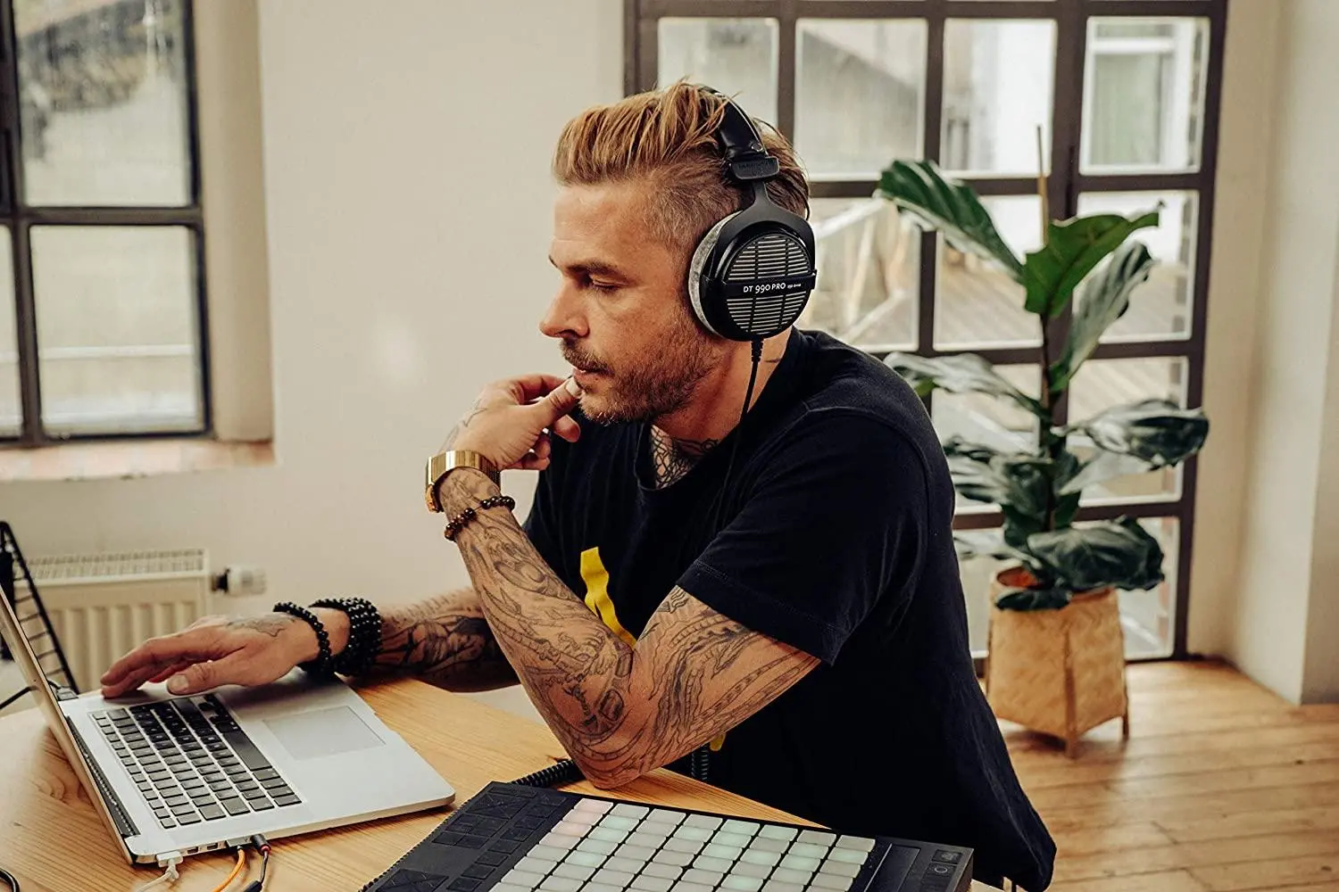 Słuchawki przewodowe Beyerdynamic DT 990 PRO 250 Ohm Nauszne Czarny