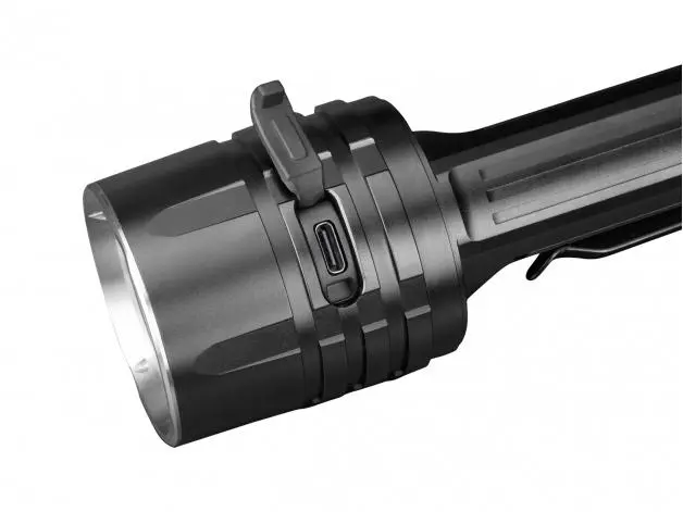 Latarka Fenix LR35R