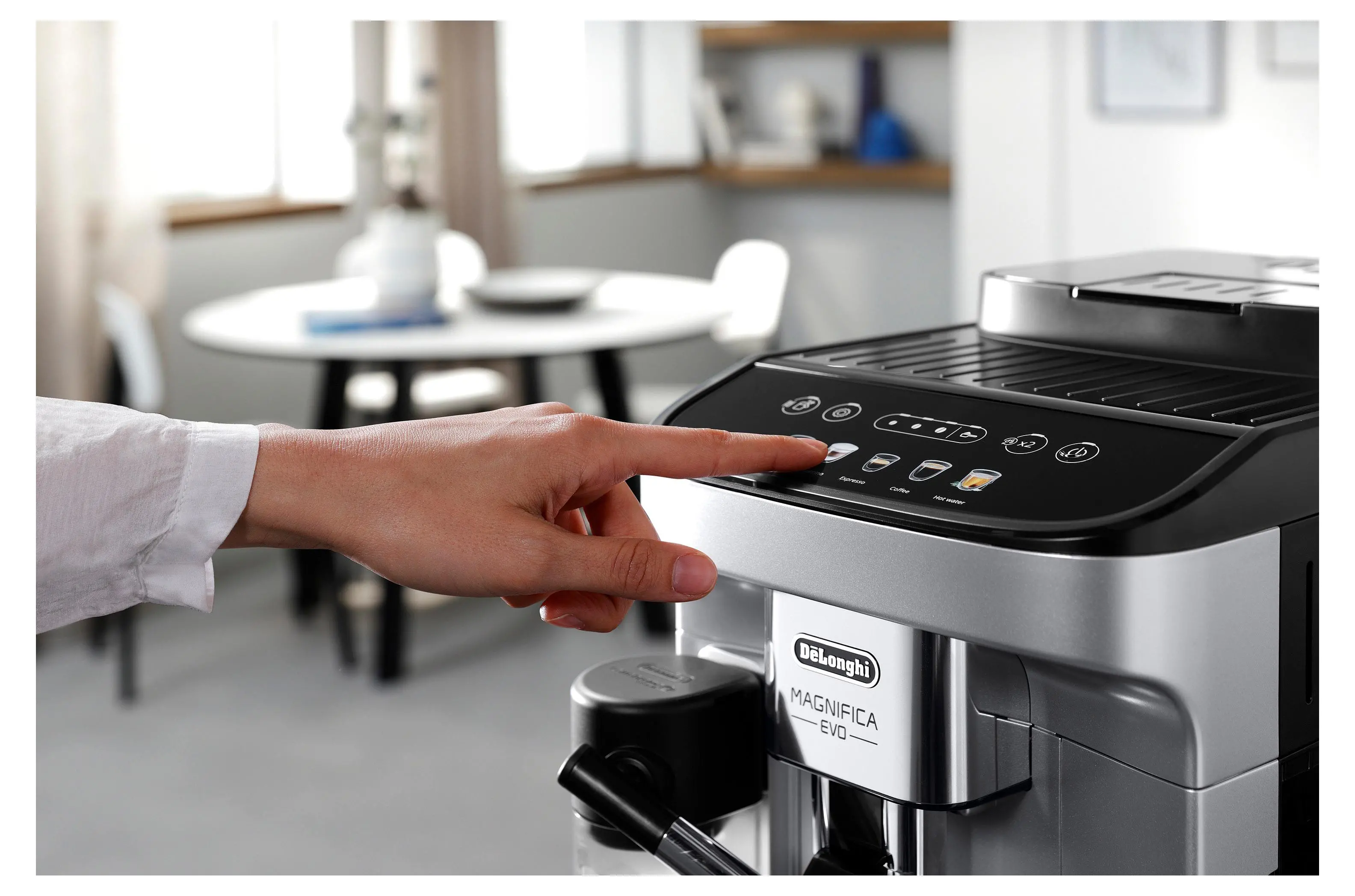 Ekspres DeLonghi Magnifica Evo ECAM290.61.SB