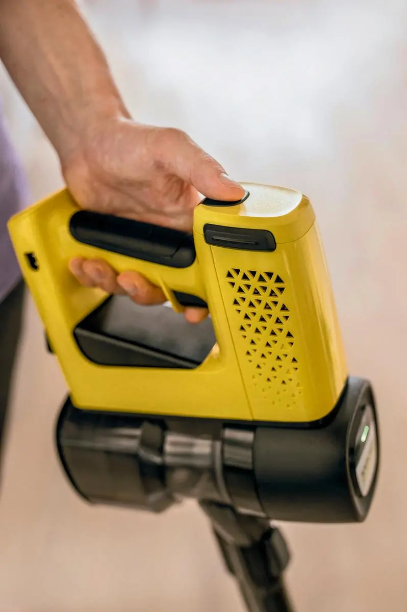 Odkurzacz Karcher VC 4 Cordless myHome 30min Wymienny akumulator