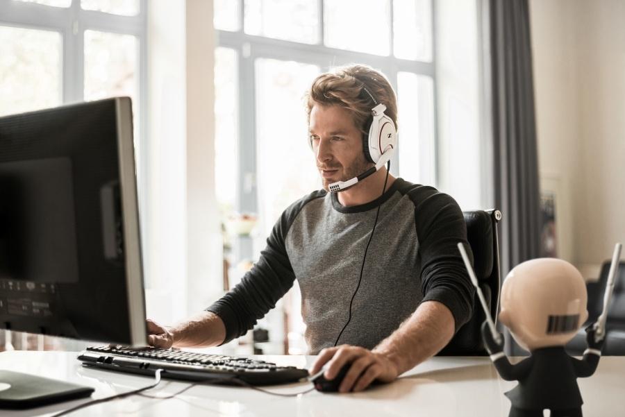 Słuchawki przewodowe z mikrofonem Sennheiser G4ME ZERO - biały