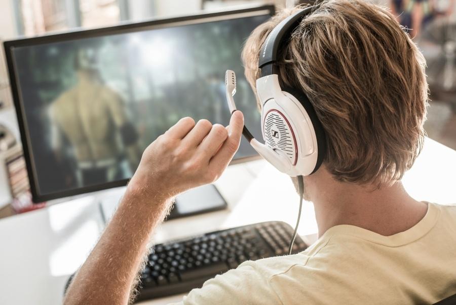 Słuchawki przewodowe z mikrofonem Sennheiser G4ME ZERO - biały