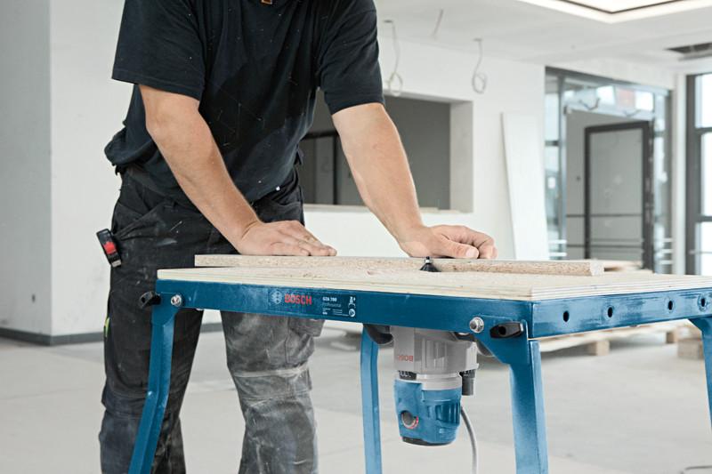 Frezarka górnowrzecionowa Bosch Professional GMF 1600 CE