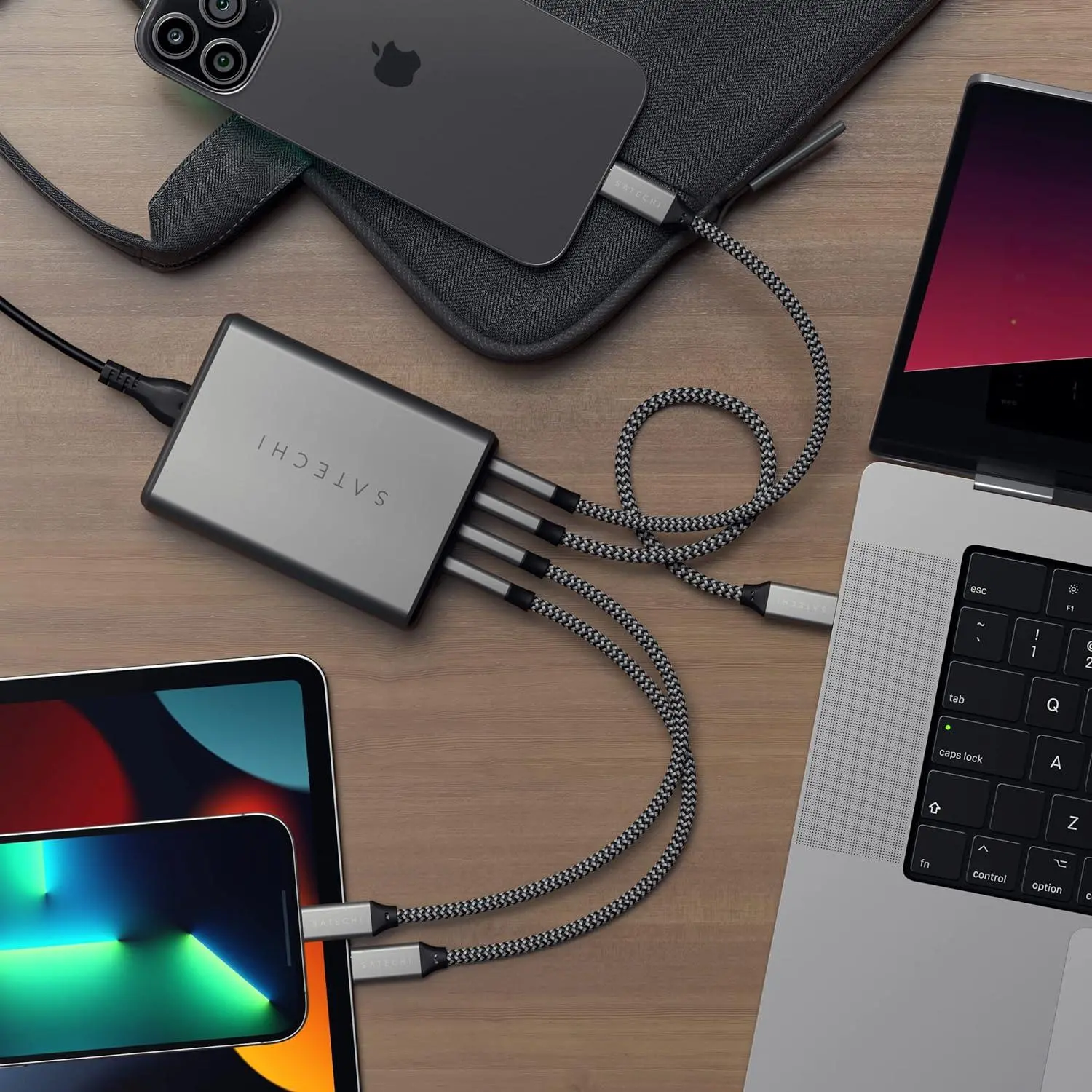 Ładowarka sieciowa Satechi ICSTUC165GMEU, 4x USB-C, 165W, GaN dla MacBook, iPad, iPhone