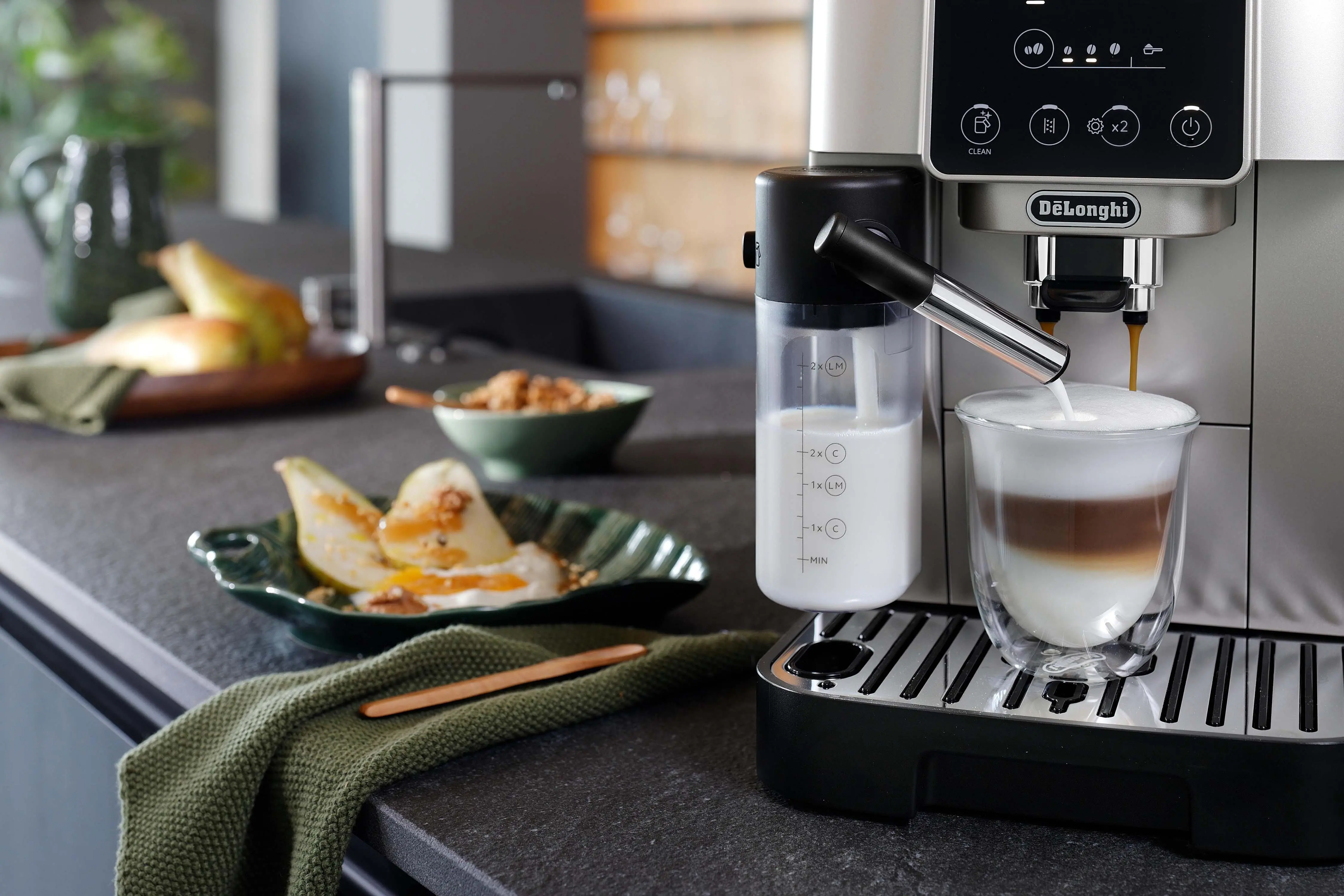 Ekspres DeLonghi Magnifica Start ECAM220.80.SB