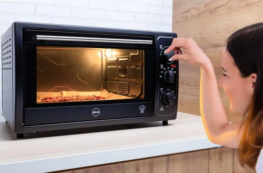 Mini piekarnik Eldom PR500 Rożen 48l