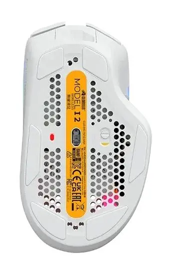 Myszka gamingowa Glorious Model I 2 Wireless Mat Biały