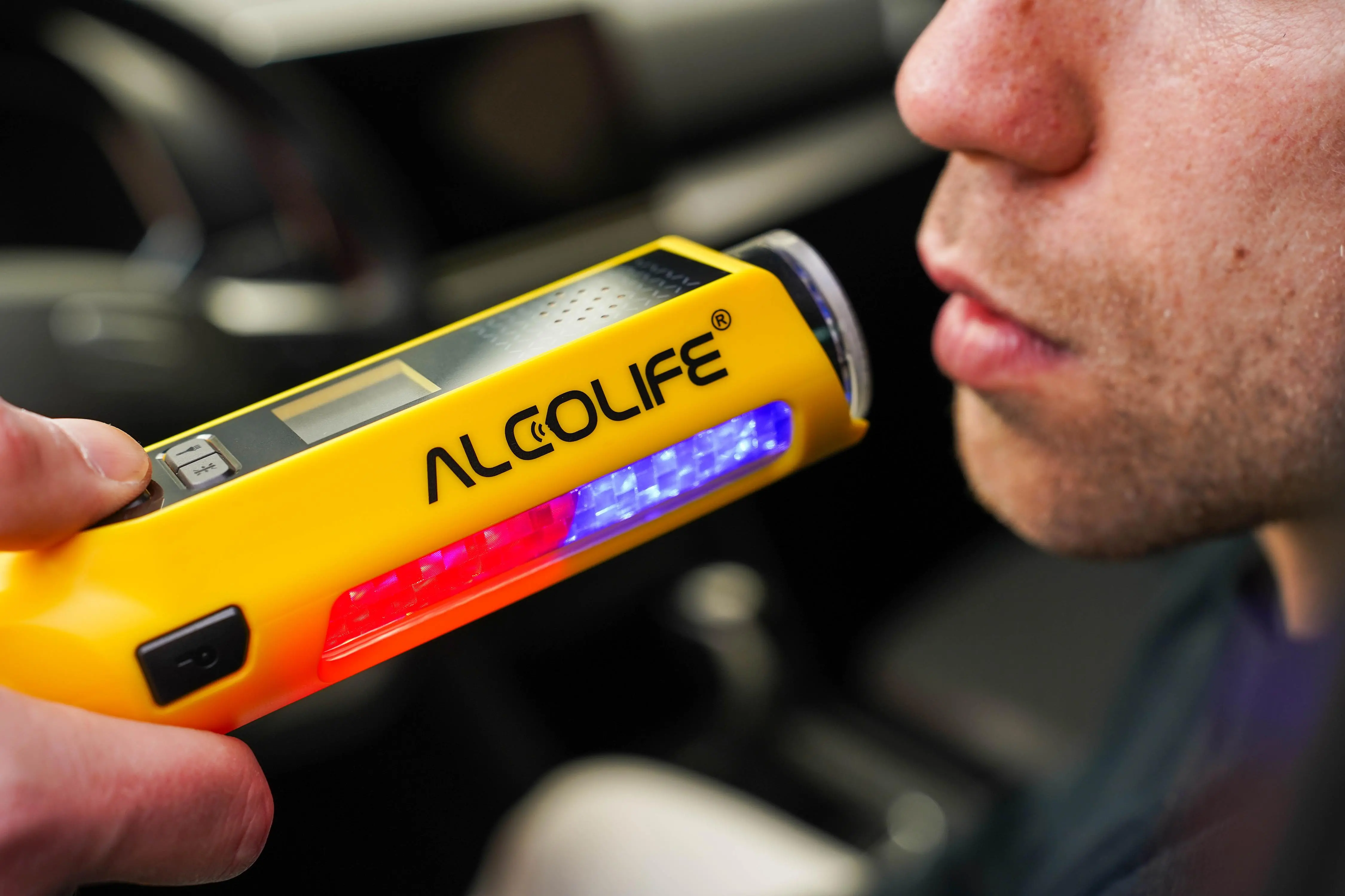 Alkomat Alcolife F8 Żółty