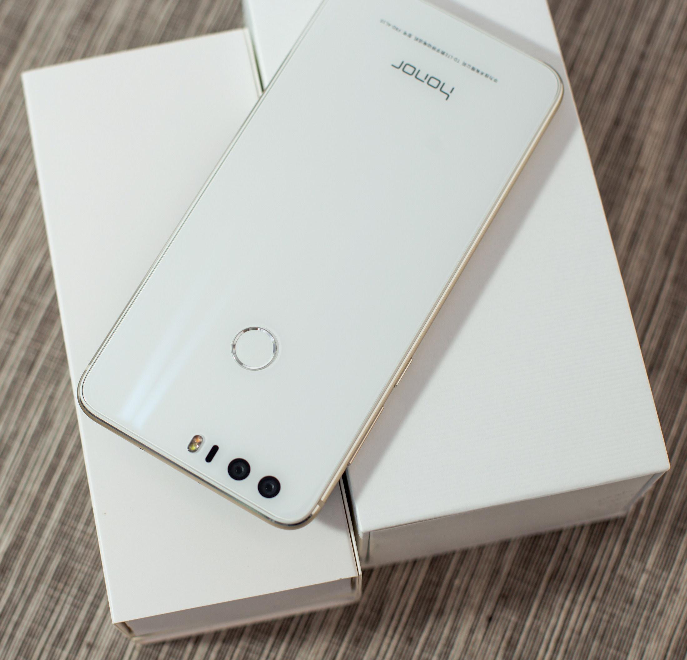 Smartfon Honor 8 Dual Sim (perłowy biały)