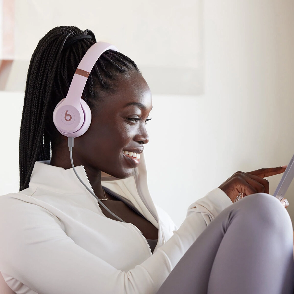 Słuchawki bezprzewodowe Beats Solo 4 Nauszne Bluetooth 5.3 Matowy Pudrowy