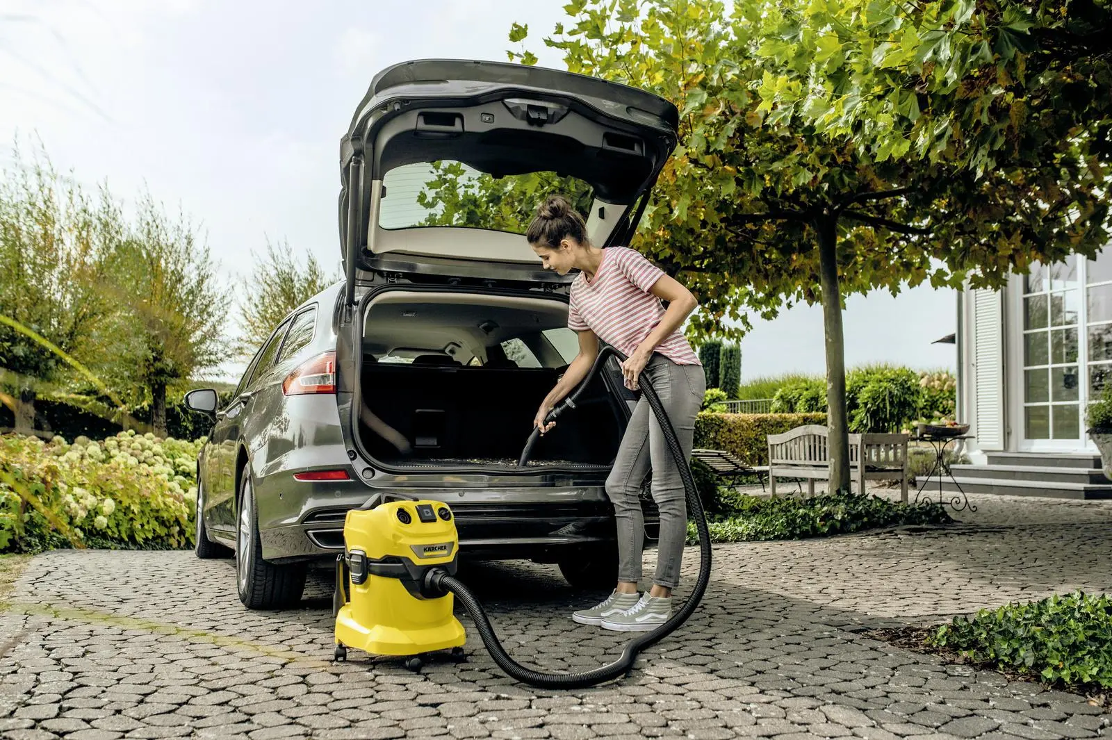 Odkurzacz Karcher WD 4 P V-20/5/22 1.628-272.0 1000W Ssawka podłogowa