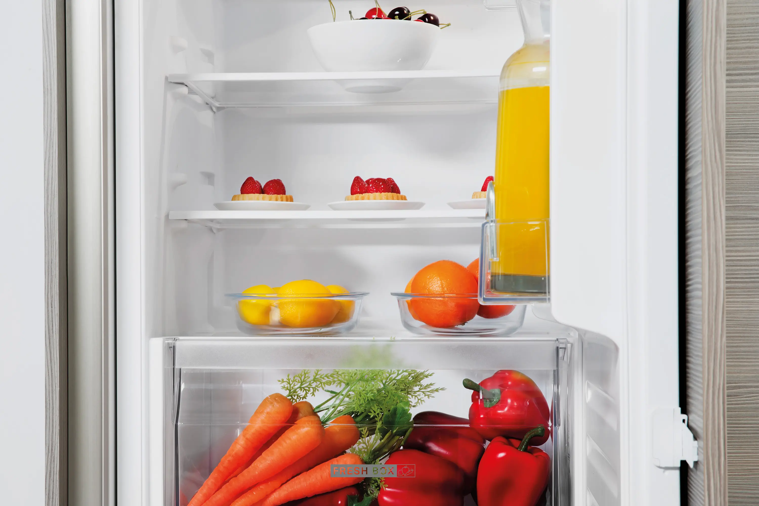 Lodówka Whirlpool ARG 7342 122cm Komora świeżości