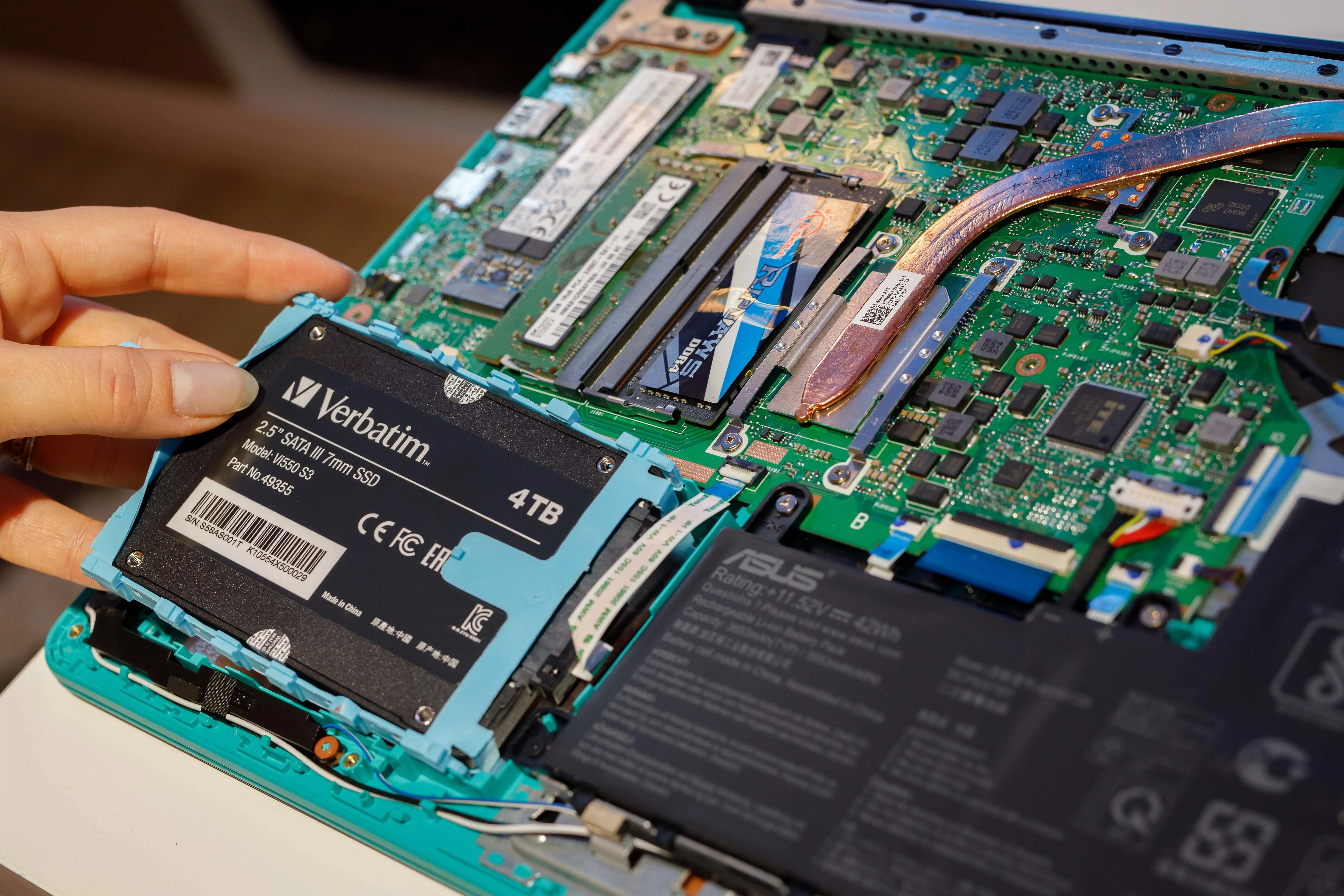 Dysk Verbatim Vi550 S3 4TB 2.5"