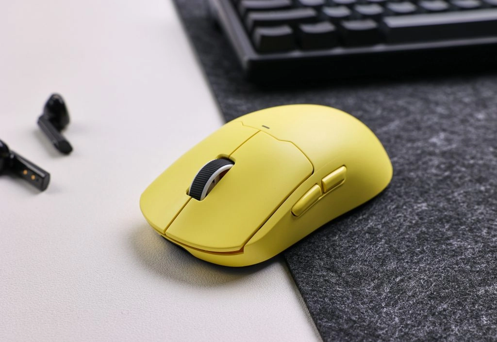 Myszka gamingowa MCHOSE A5 Pro Max Żółty