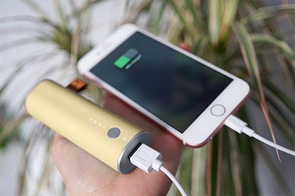 Powerbank Fresh 'n Rebel 3000 mAh Buttercup