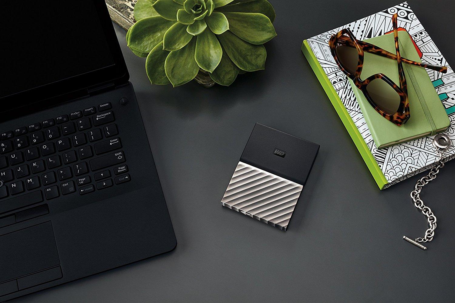 Dysk WD My Passport Ultra 2TB USB 3.0 (czarno-szary)