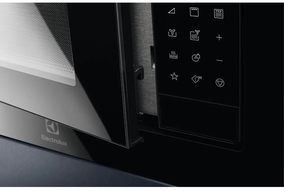 Kuchenka mikrofalowa Electrolux LMS4253TMX Grill