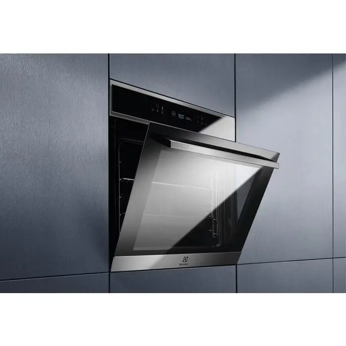 Piekarnik elektryczny Electrolux 700 SenseCook EOE7P31X Termoobieg Termosonda Czarno-stalowy