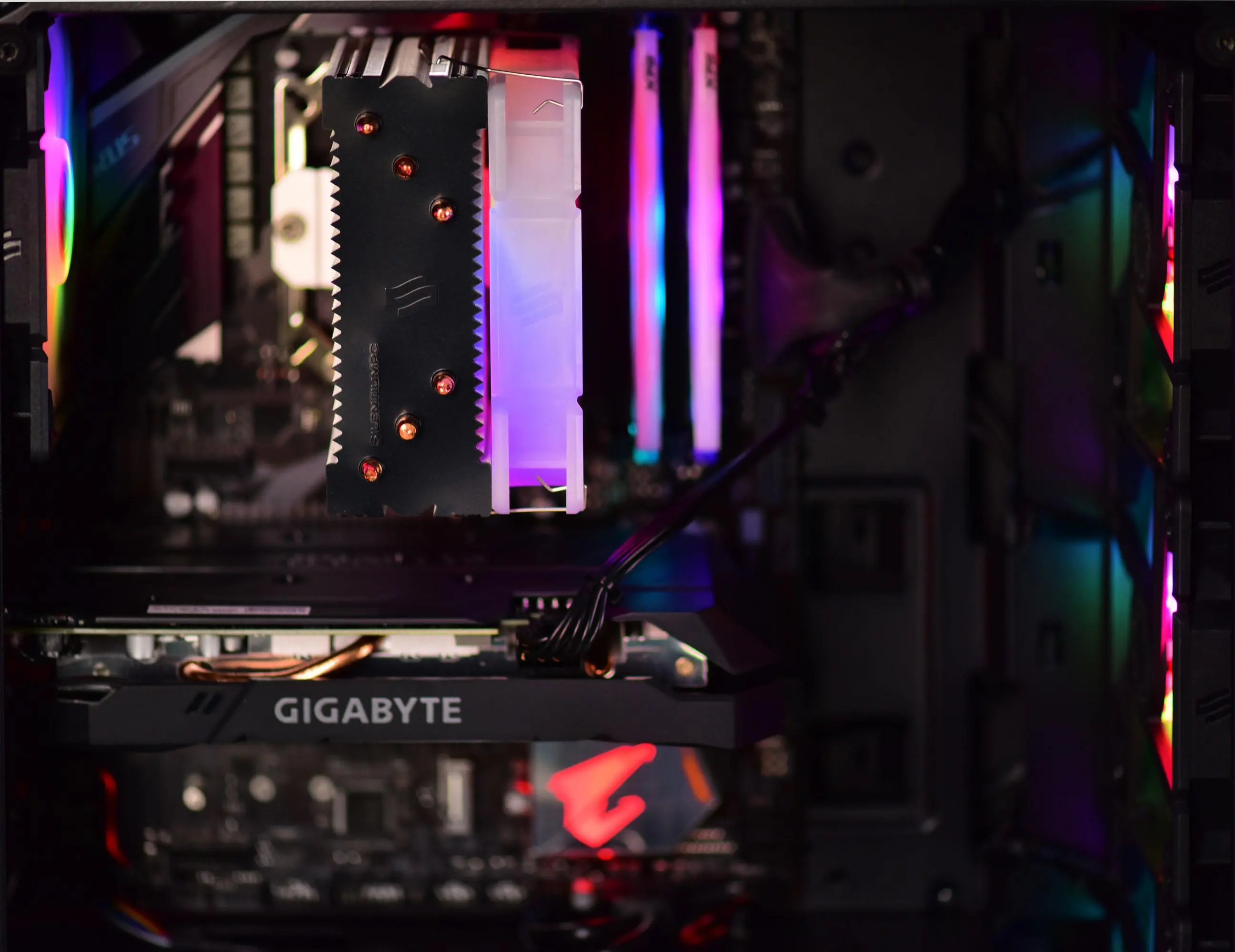 Komputer gamingowy Actina R5 3600 16GB RAM 500GB Dysk SSD GTX1660Ti Win10