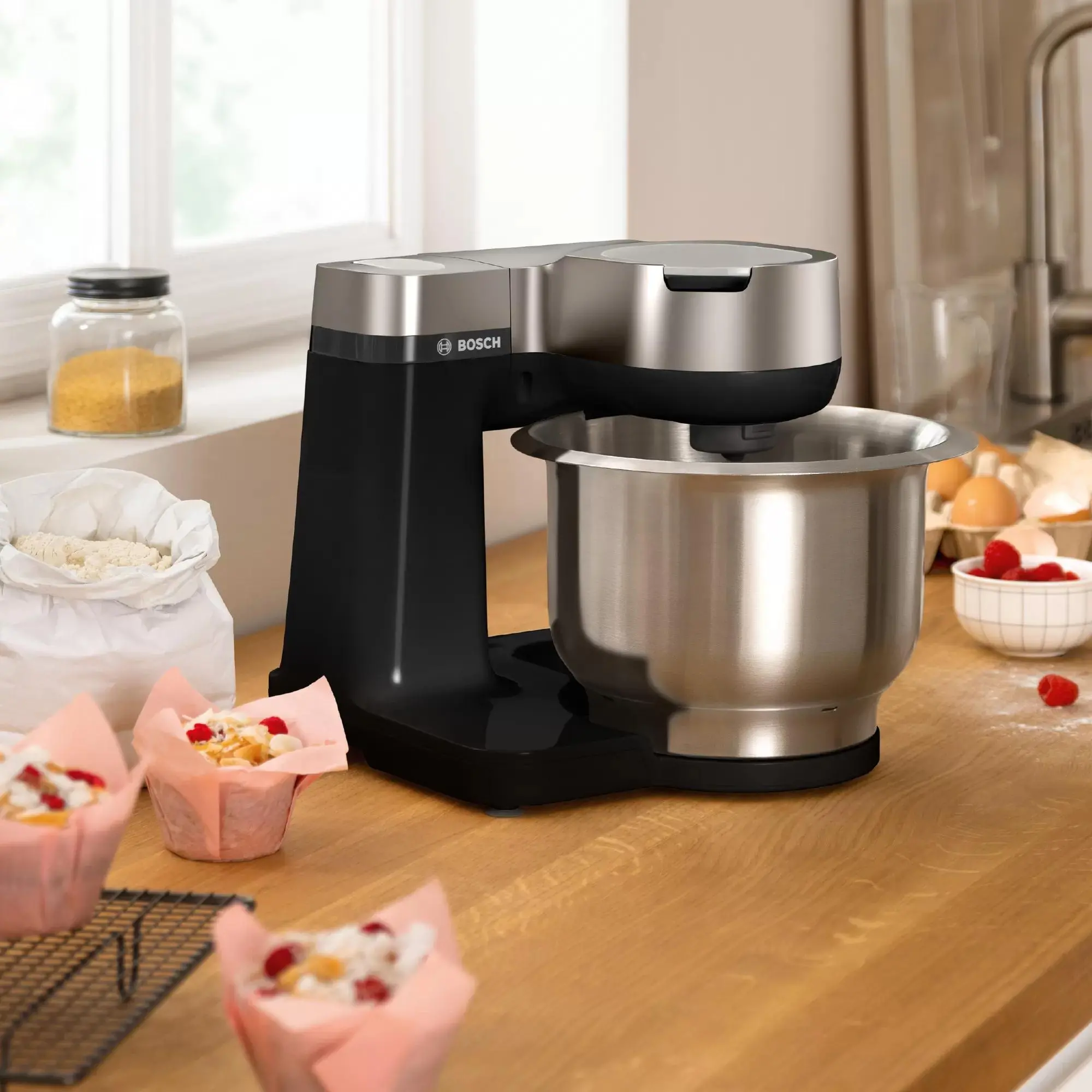 Robot kuchenny Bosch MUMS2VM00 Silnik 900W Kompaktowe wymiary