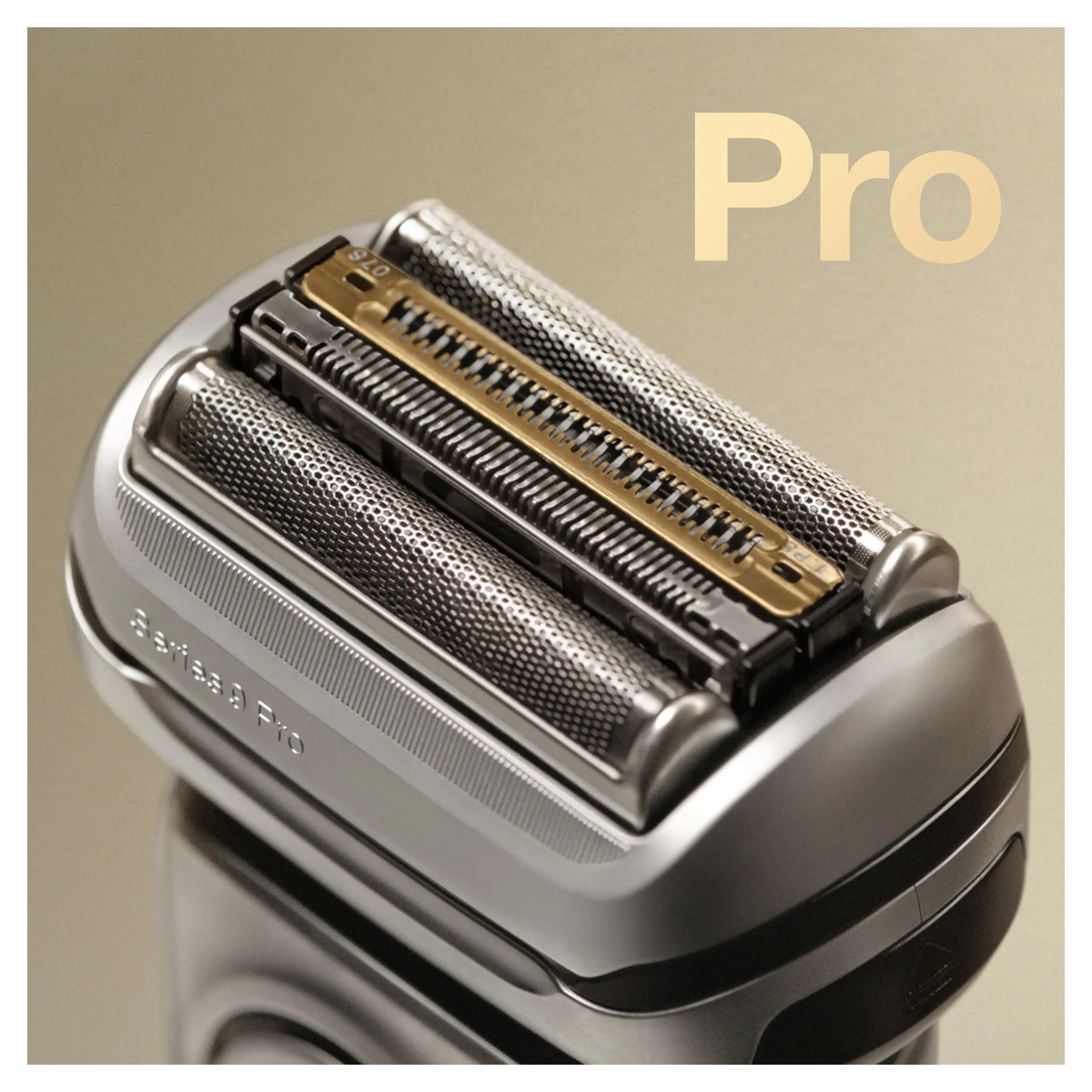 Golarka Braun Series 9 Pro 9477CC Trymer