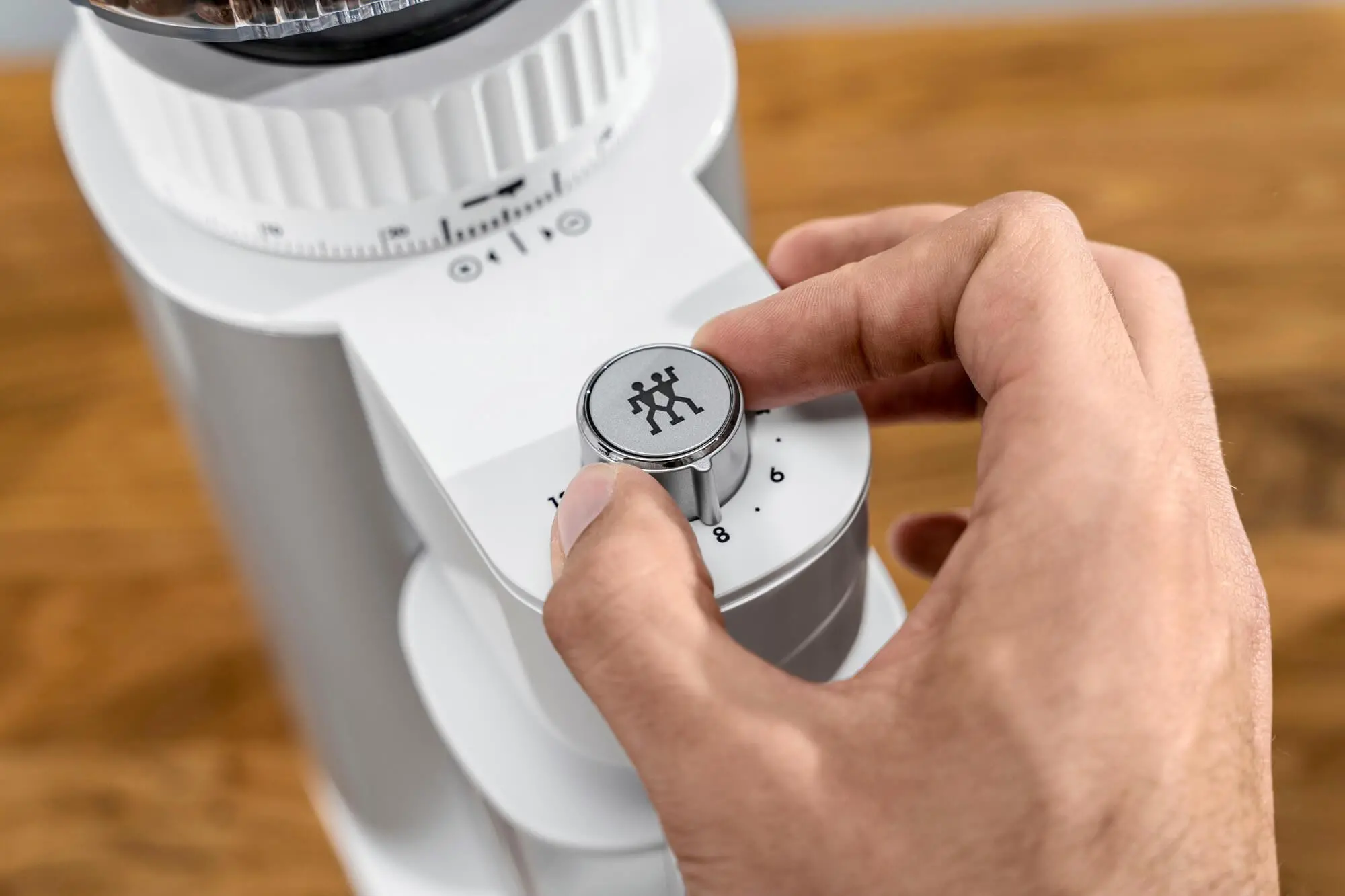 Młynek do kawy Zwilling Enfinigy 531046000 Żarnowy