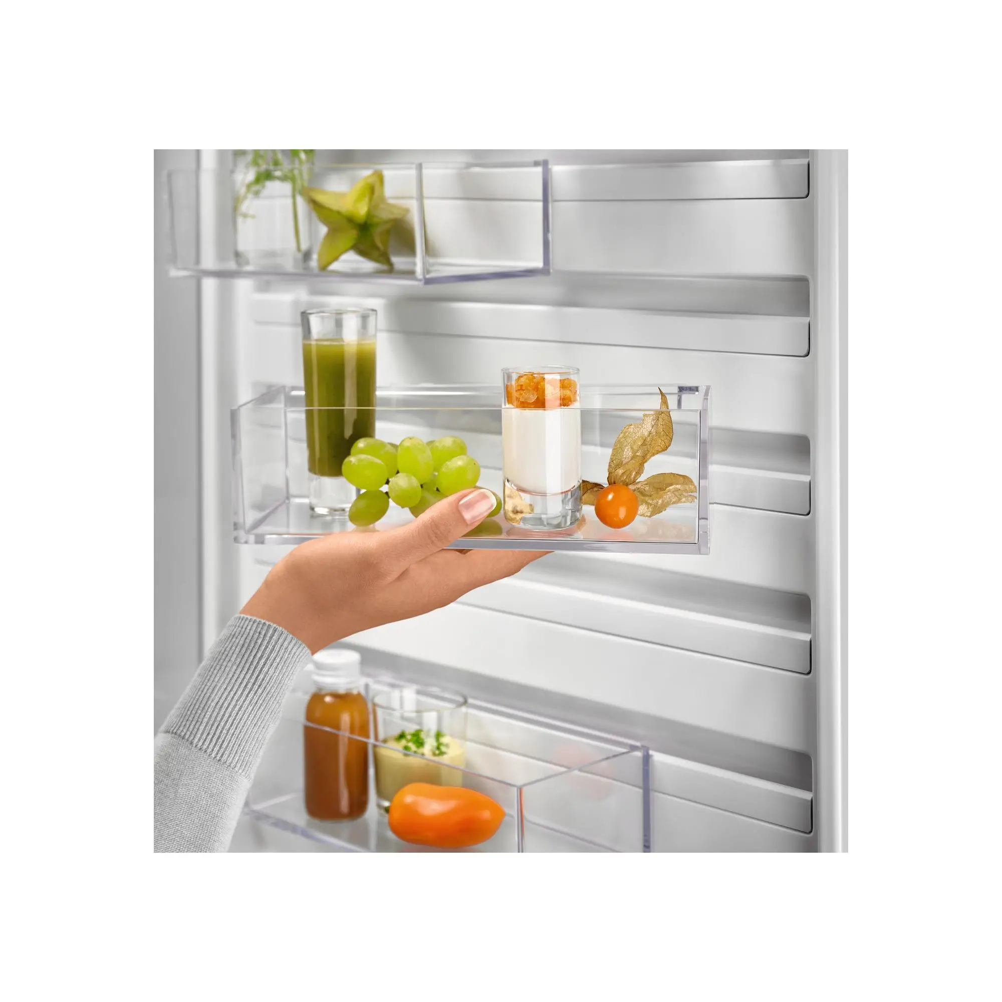 Lodówka Electrolux 600 LNC7ME32X3 Inteligentny No Frost 186cm Szuflada z kontrolą wilgotności Stalowy