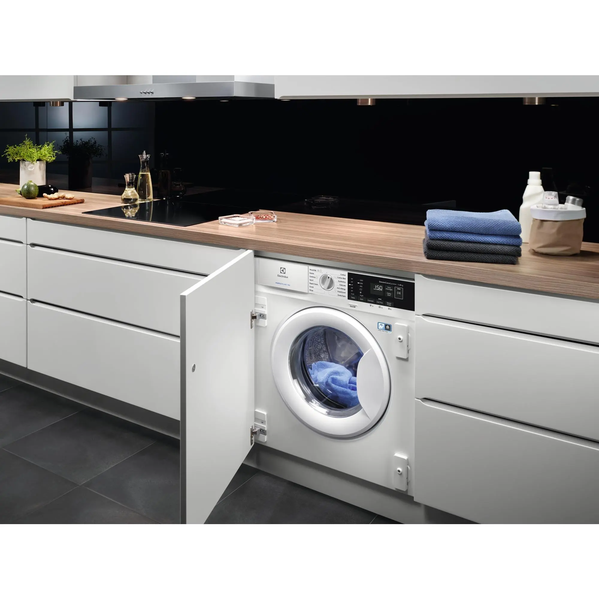 Pralka Electrolux 700 SteamCare EWN7F447WIP 7kg 1400obr/min