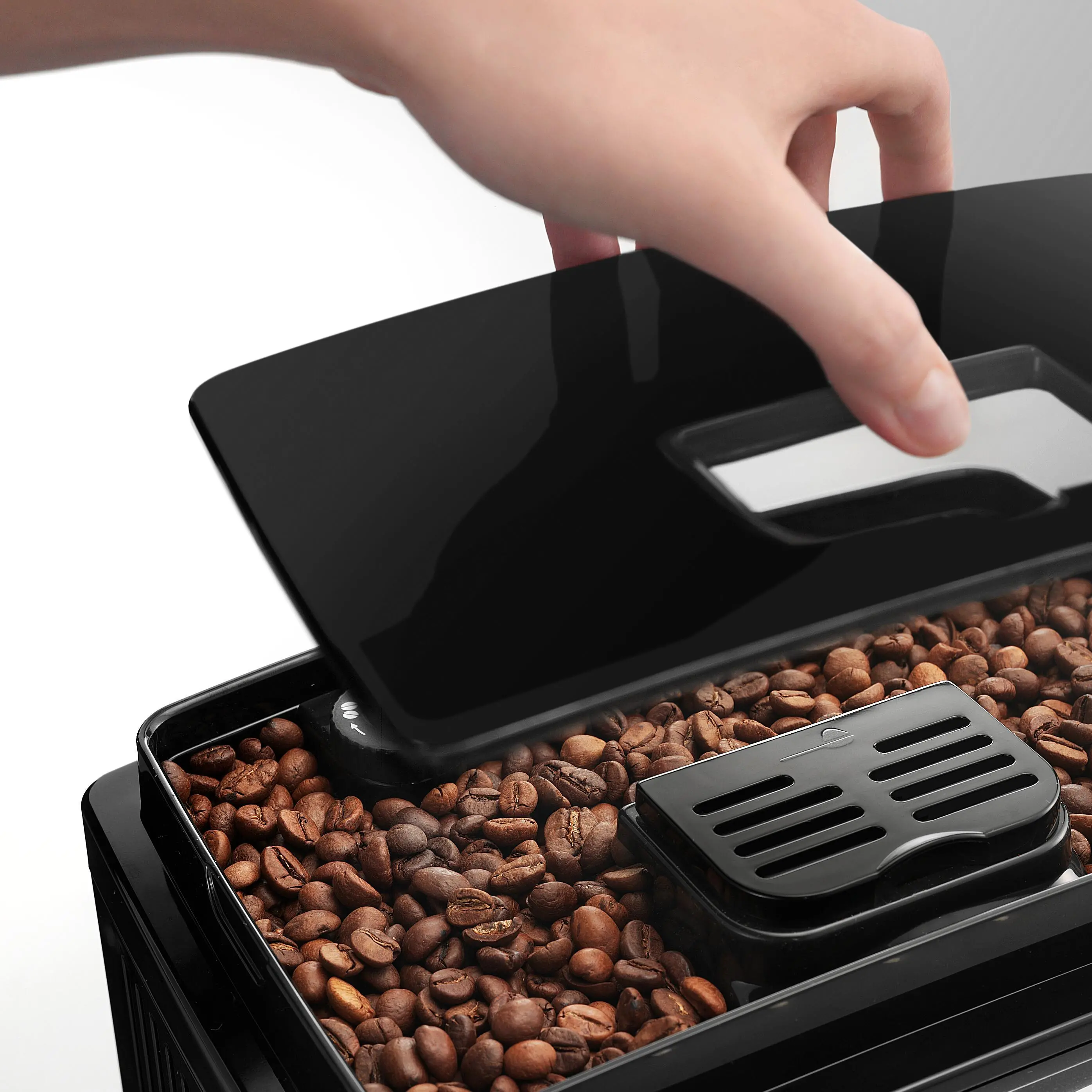Ekspres DeLonghi Magnifica S ECAM22.115.B
