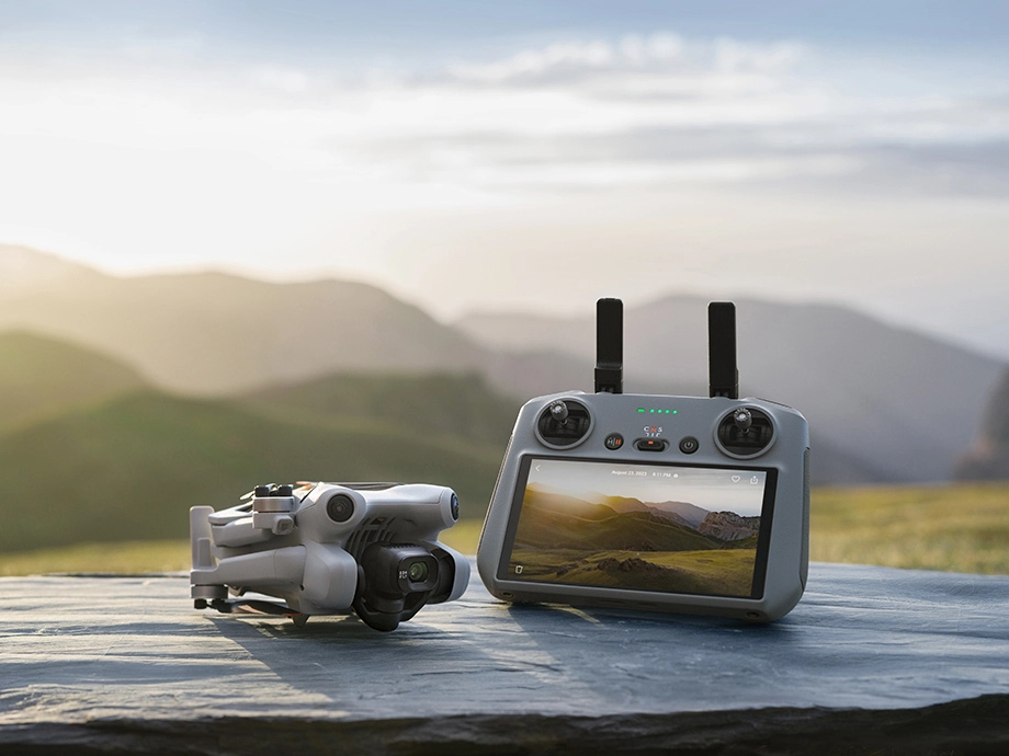 Dron DJI Mini 4 Pro RC-N2