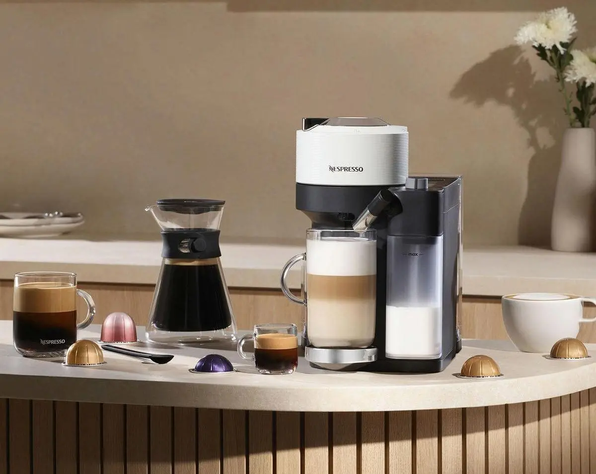 Ekspres DeLonghi Nespresso Vertuo Lattissima ENV300.W