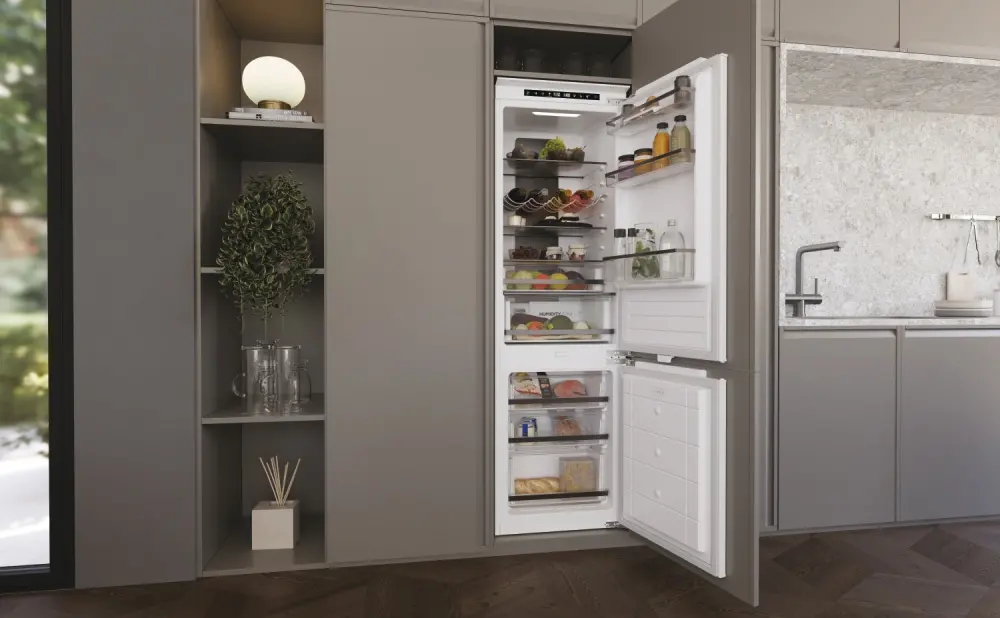 Lodówka Haier HATB 174 DE Pełny No Frost 176,9cm Szuflada z kontrolą wilgotności