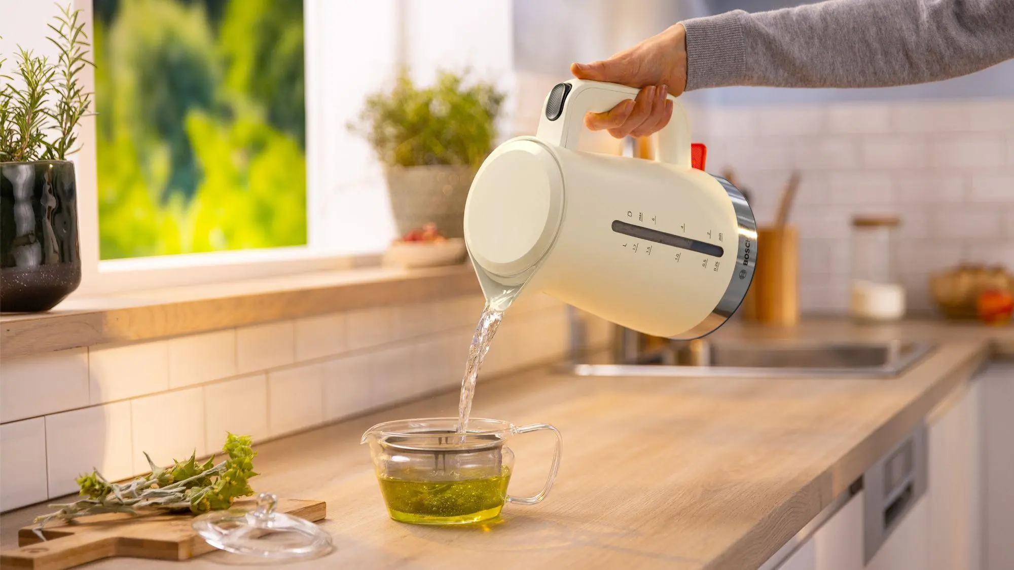 Czajnik Bosch MyMoment TWK4M227 1,7l 2400W
