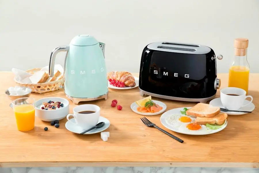 Toster Smeg TSF01BLEU Rozmrażanie 950W