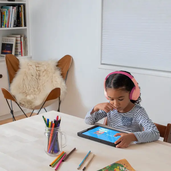 Słuchawki bezprzewodowe Belkin SoundForm Mini dla dzieci Nauszne Bluetooth 5.3 Różowy