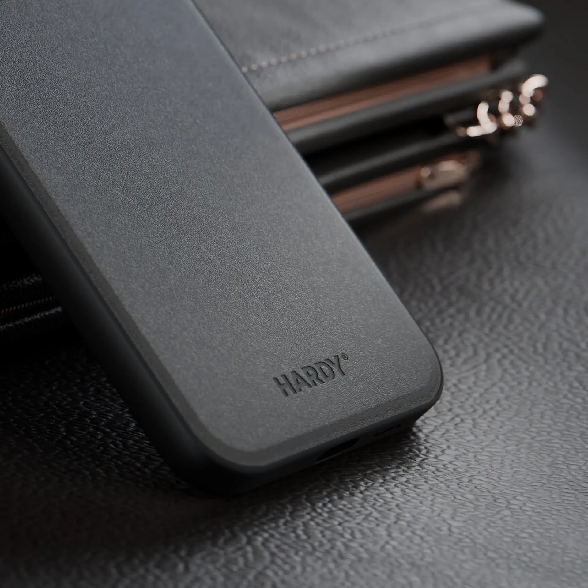 Etui 3mk Hardy Silky Leather MagCase do Apple iPhone 16